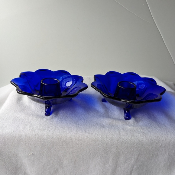 Vintage Fenton Cobalt Blue Glass 6 Petal 3 Footed Candle Holders - 2 - Picture 9 of 12
